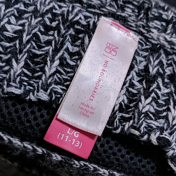 Sweater - Picture 3 of 3